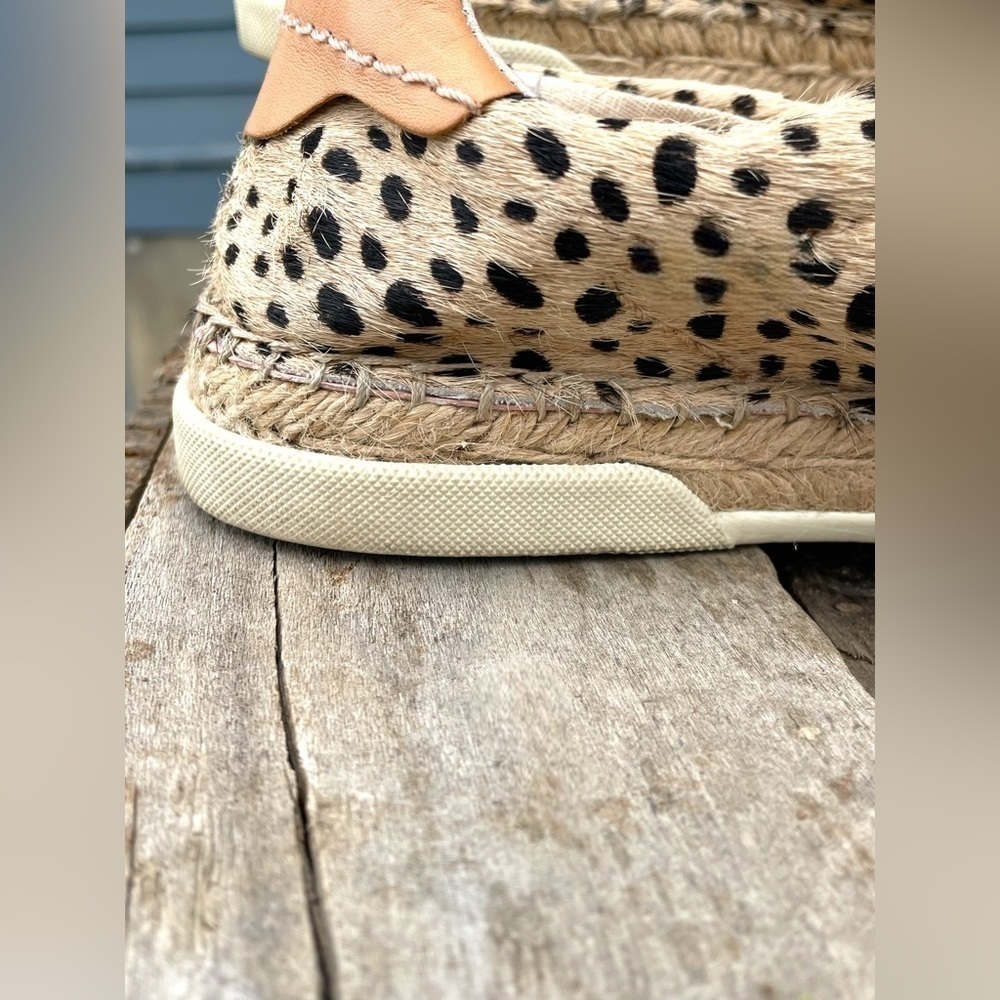 Dolce Vita Size 8.5 Women’s Madox Calf Hair Leopard-Print Sneakers •Low Top EGUC - Picture 10 of 16